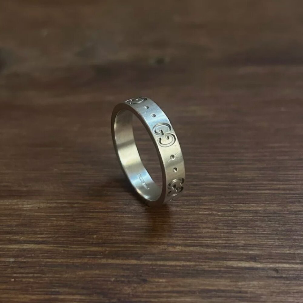 Gucci 18k Thin Icon Ring White Gold 5.75 Authentic